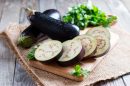 Aubergine innen braun