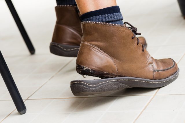 Schuhsohlen-Reparatur-Set Aus Gummi – Vollsohlen Für Sneaker Größe 41-44, Rutschfest, Selbstklebend, DIY